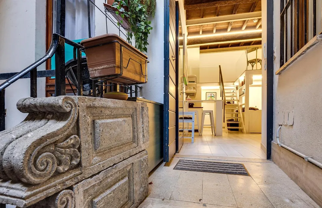 Rome Historic Center Loft-1